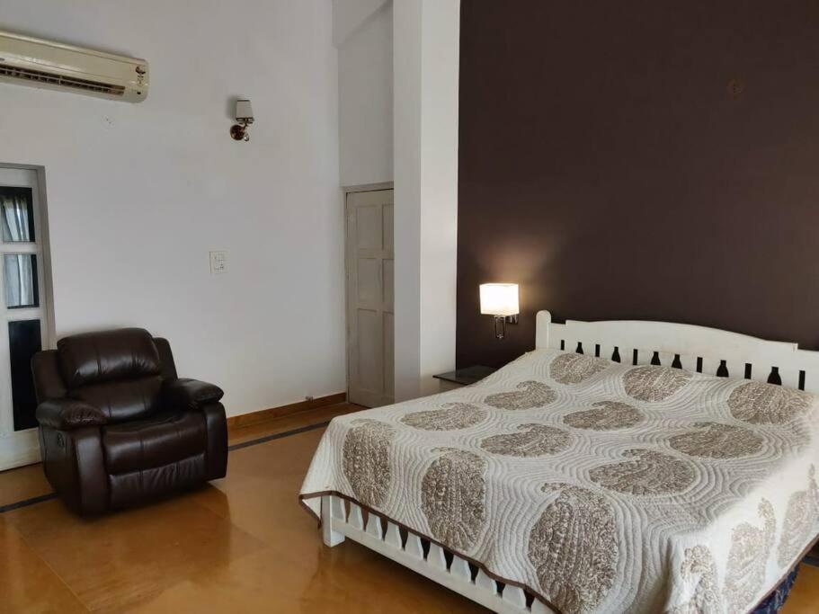Villa Nazuri W Caretaker Candolim Esterno foto